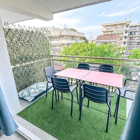 Apartamento Villa Tropical. 살루 외부 사진