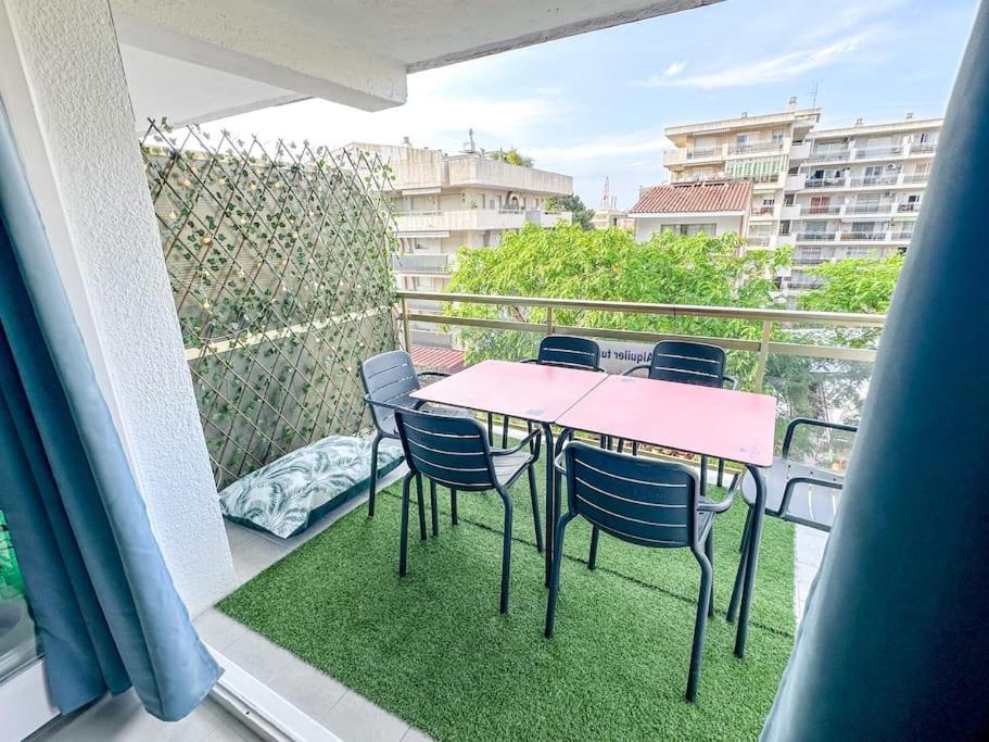 Apartamento Villa Tropical. 살루 외부 사진